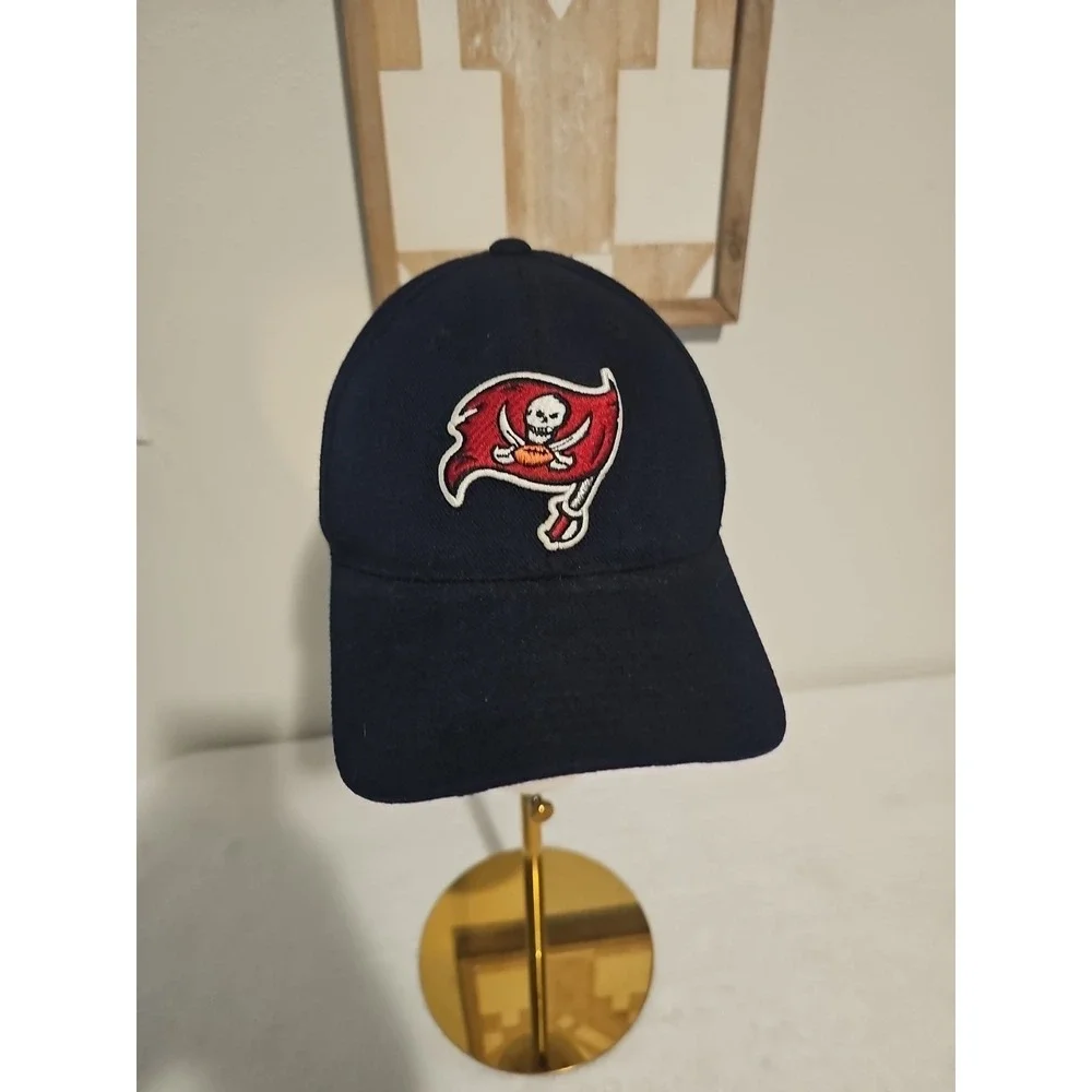 RARE Vintage TAMPA BAY BUCCANEERS Snapback Hat Cap‎ 1990's / Sports Specialties